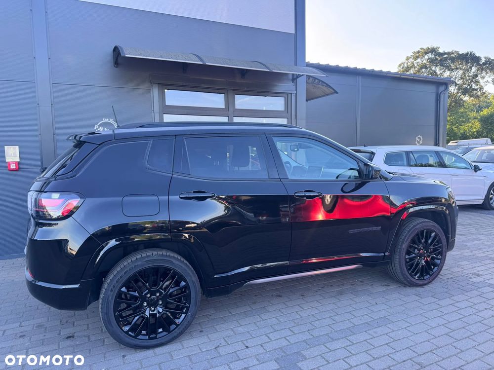 Jeep Compass 1.3 T-GDI 4xe Automatik Limited - 18