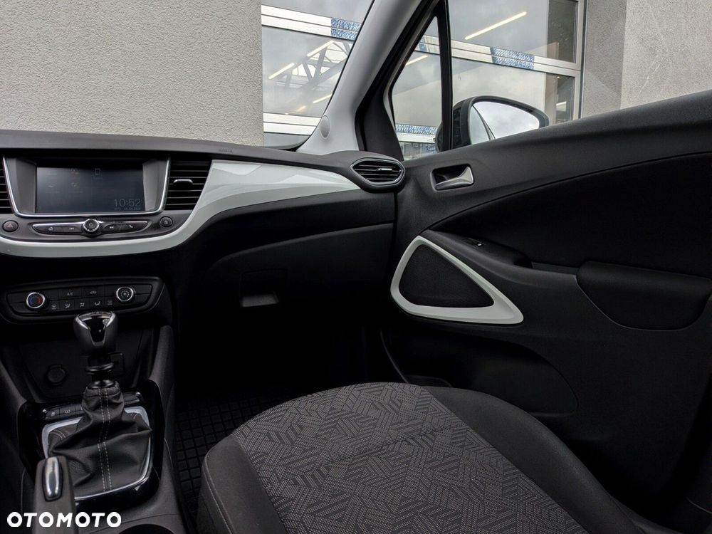Opel Crossland X 1.2 T 120 Lat S&S - 13