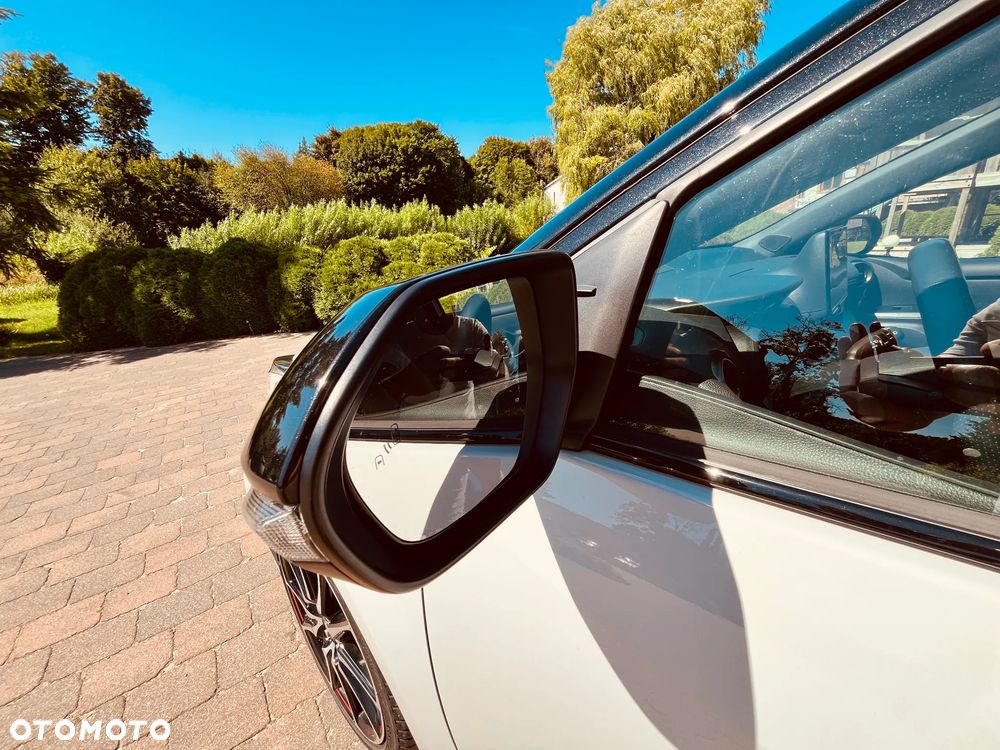Toyota Yaris 1.5 VVT-i GR SPORT - 23