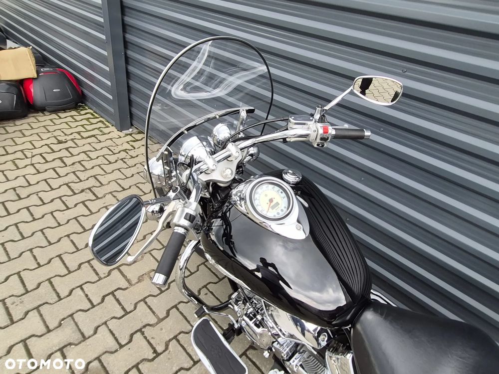 Yamaha XVS - 8