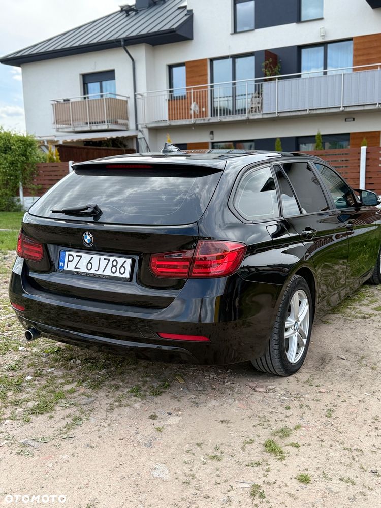BMW Seria 3 320d - 5