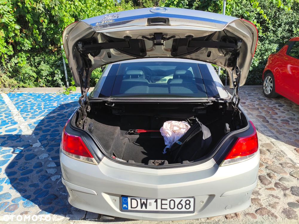 Opel Astra 1.8 Cosmo - 14