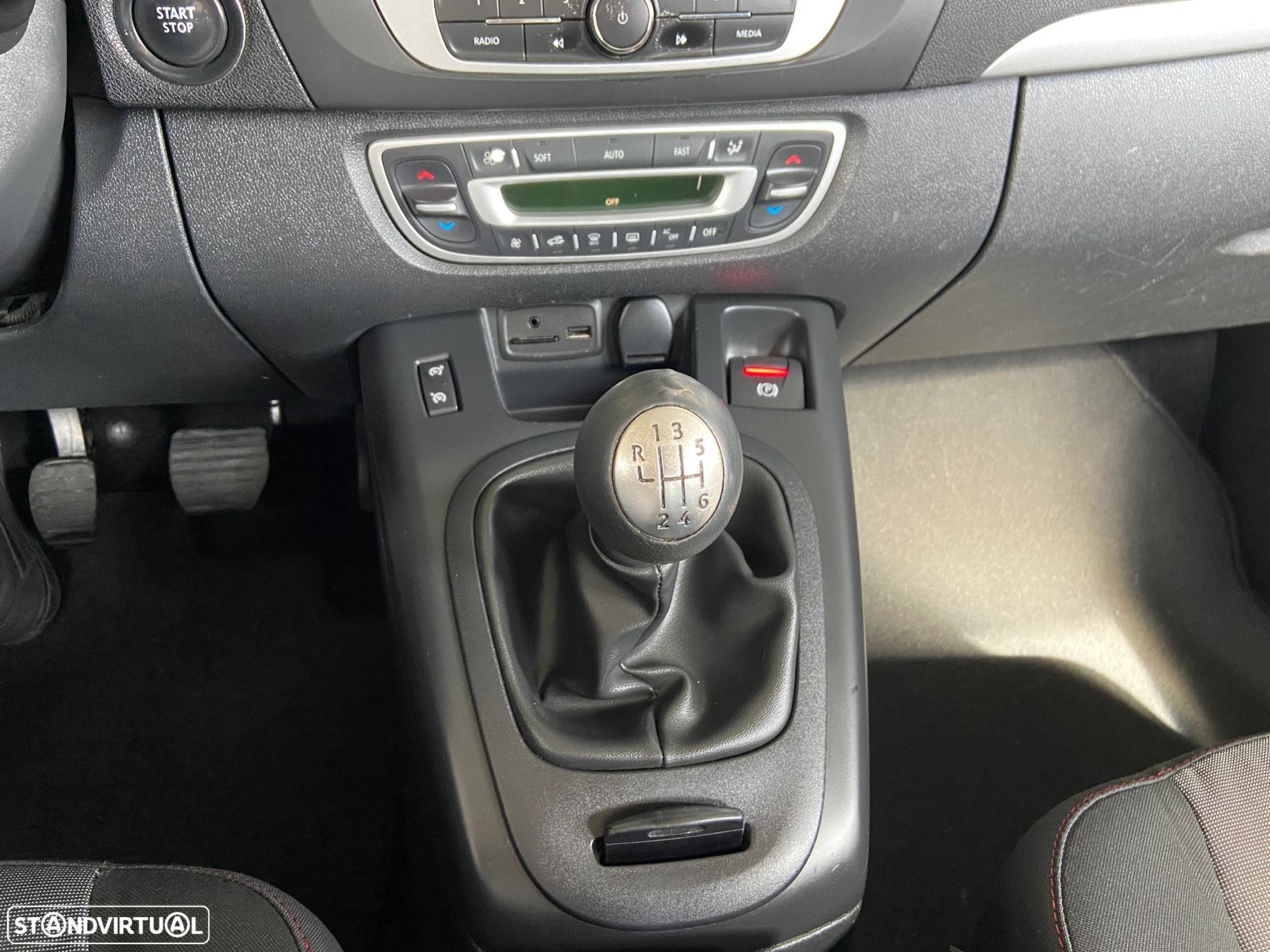 Renault Scénic ENERGY dCi 110 INTENS - 15