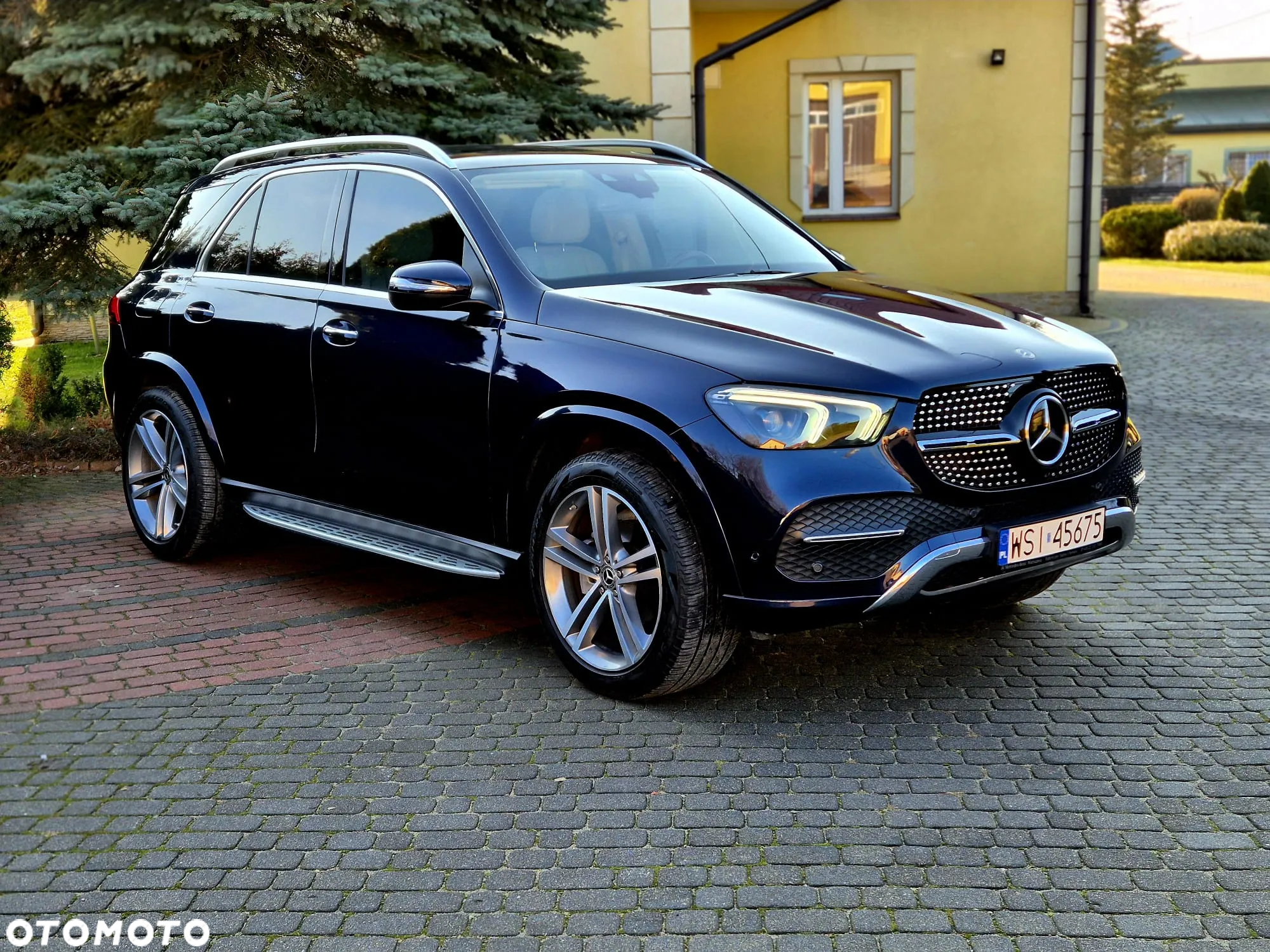 Mercedes-Benz GLE - 2