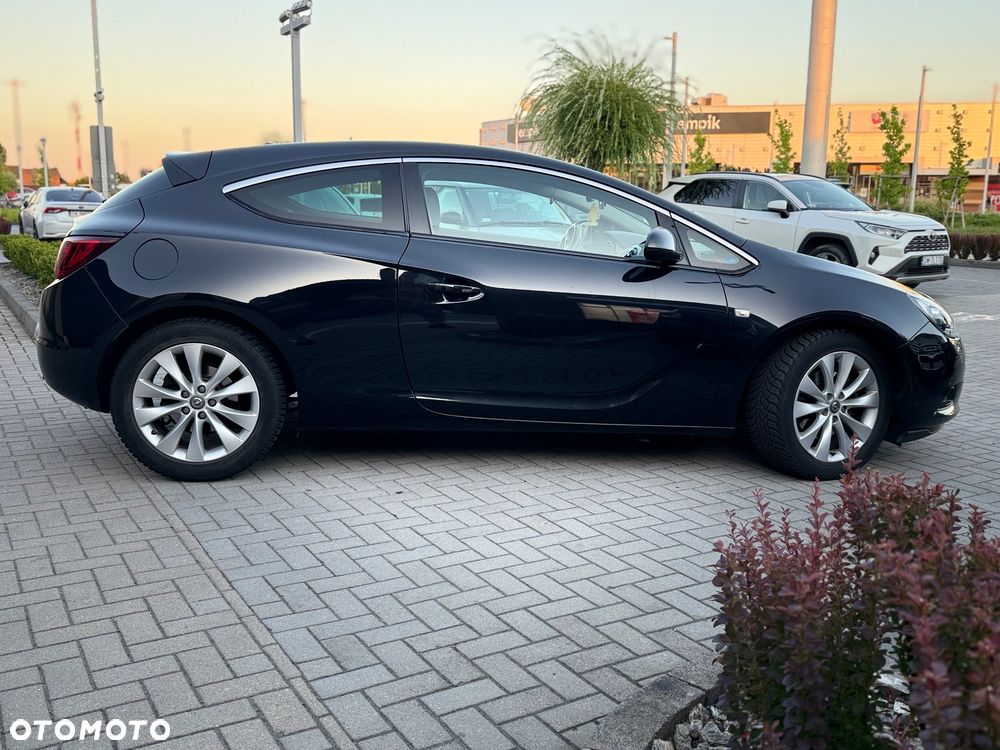 Opel Astra - 10