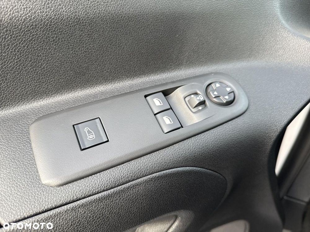 Toyota PROACE CITY - 21