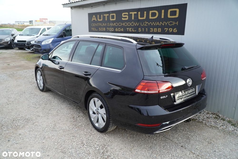 Volkswagen Golf Variant - 31