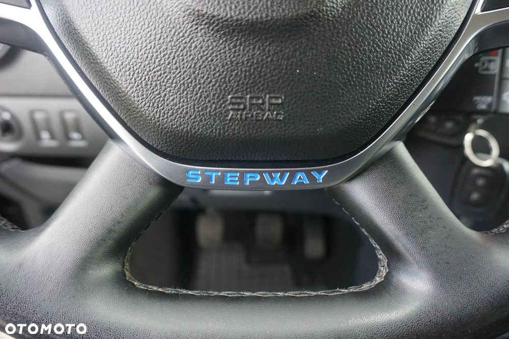 Dacia Lodgy 1.5 Blue dCi Stepway S&S EU6d - 15