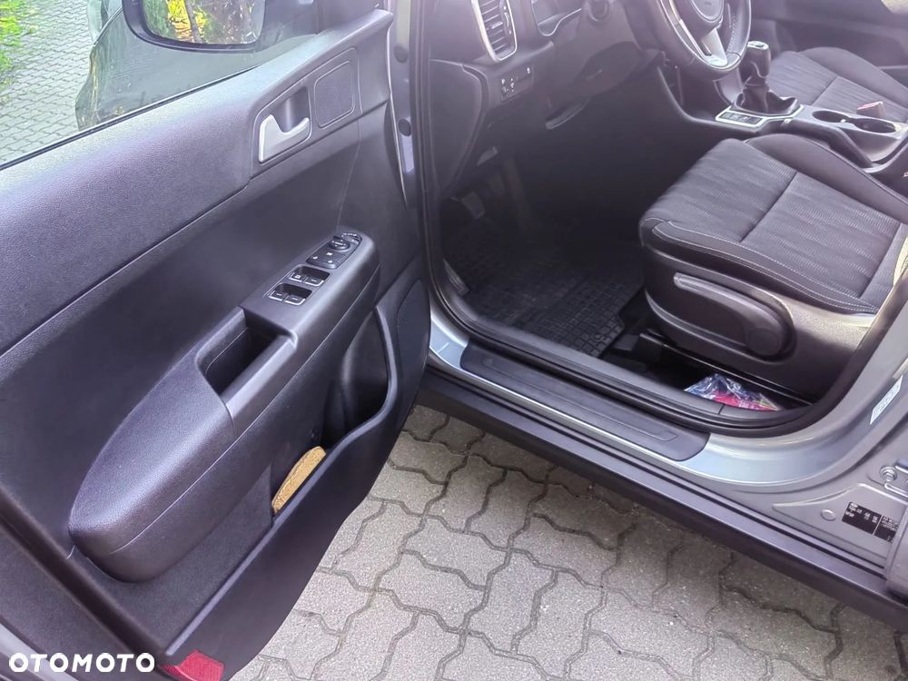 Kia Sportage - 12
