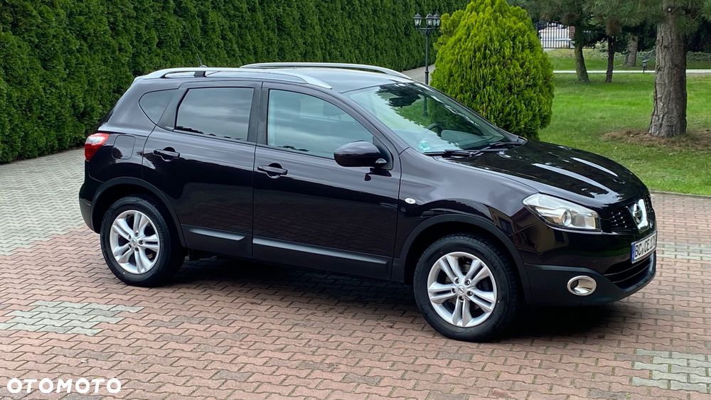 Nissan Qashqai 2.0 Tekna CVT - 2