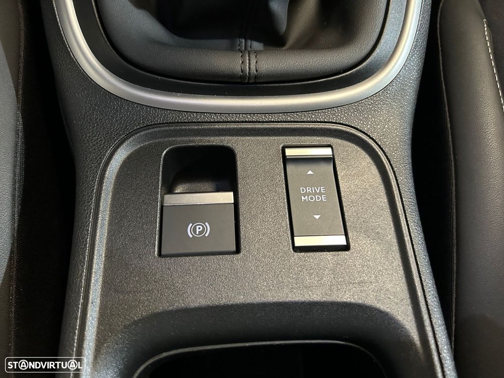 Jeep Avenger 1.2 GSE T3 Altitude - 35