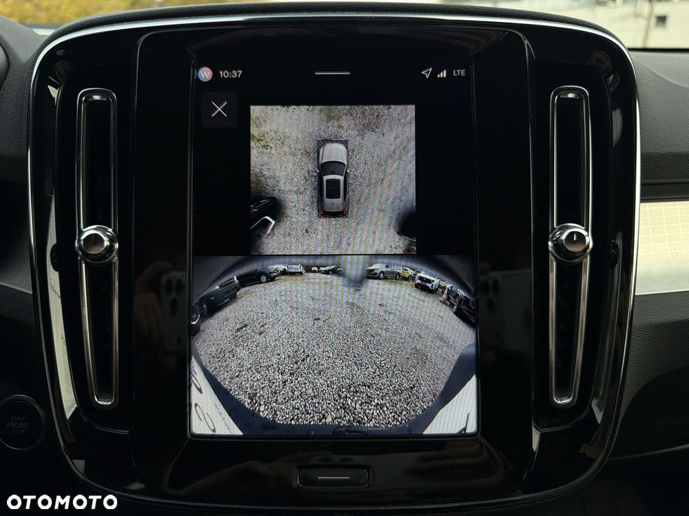 Volvo XC 40 - 23