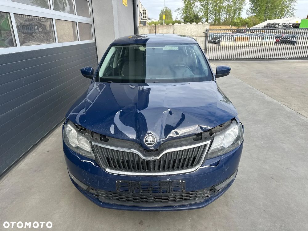 Skoda RAPID 1.6 TDI DPF Active - 7