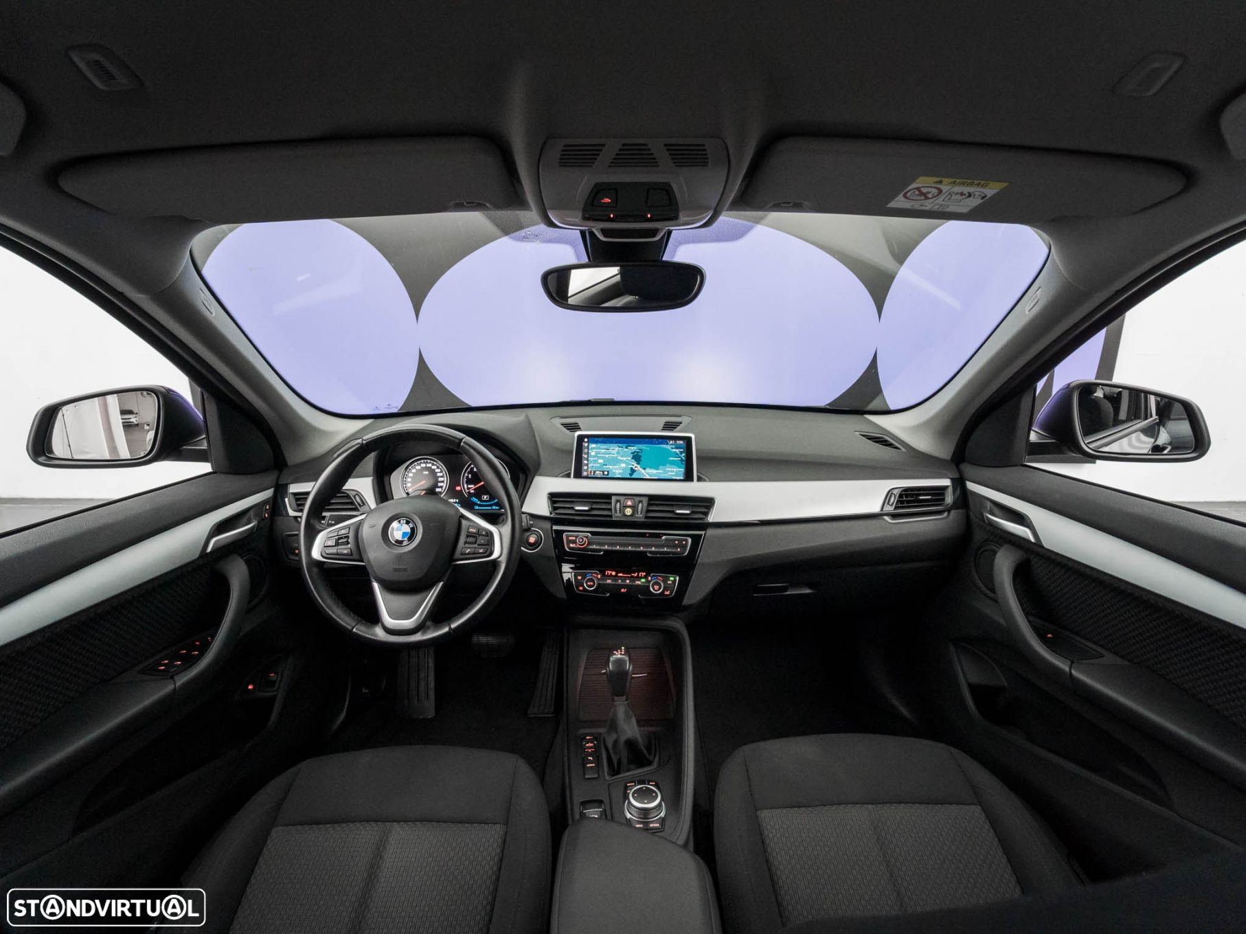 BMW X1 25 e xDrive Corporate Edition - 16