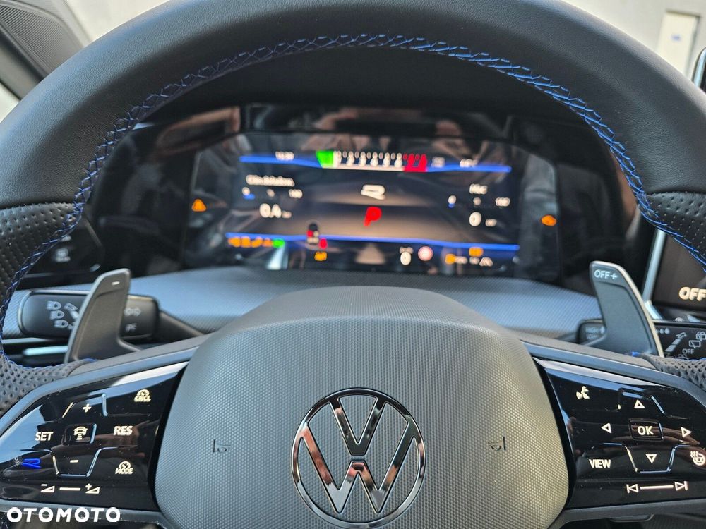 Volkswagen Golf 2.0 TSI 4Motion R DSG - 16