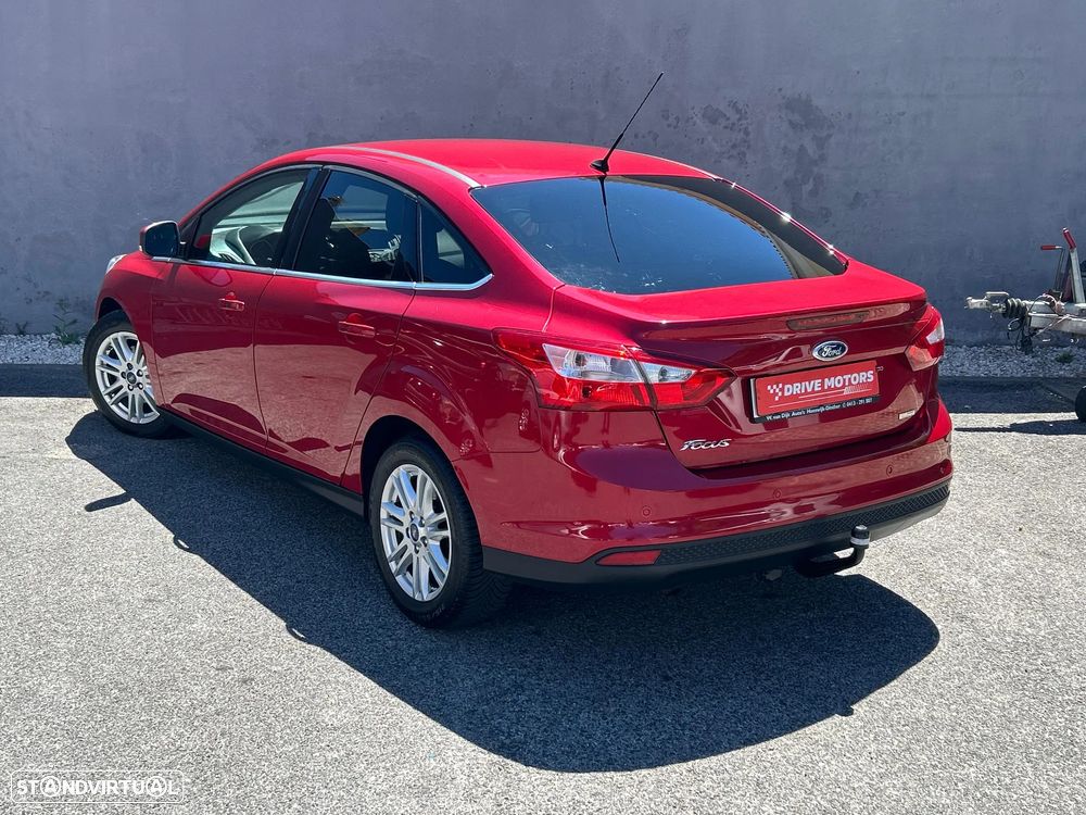 Ford Focus 1.0 EcoBoost 99g S&S Titanium - 12