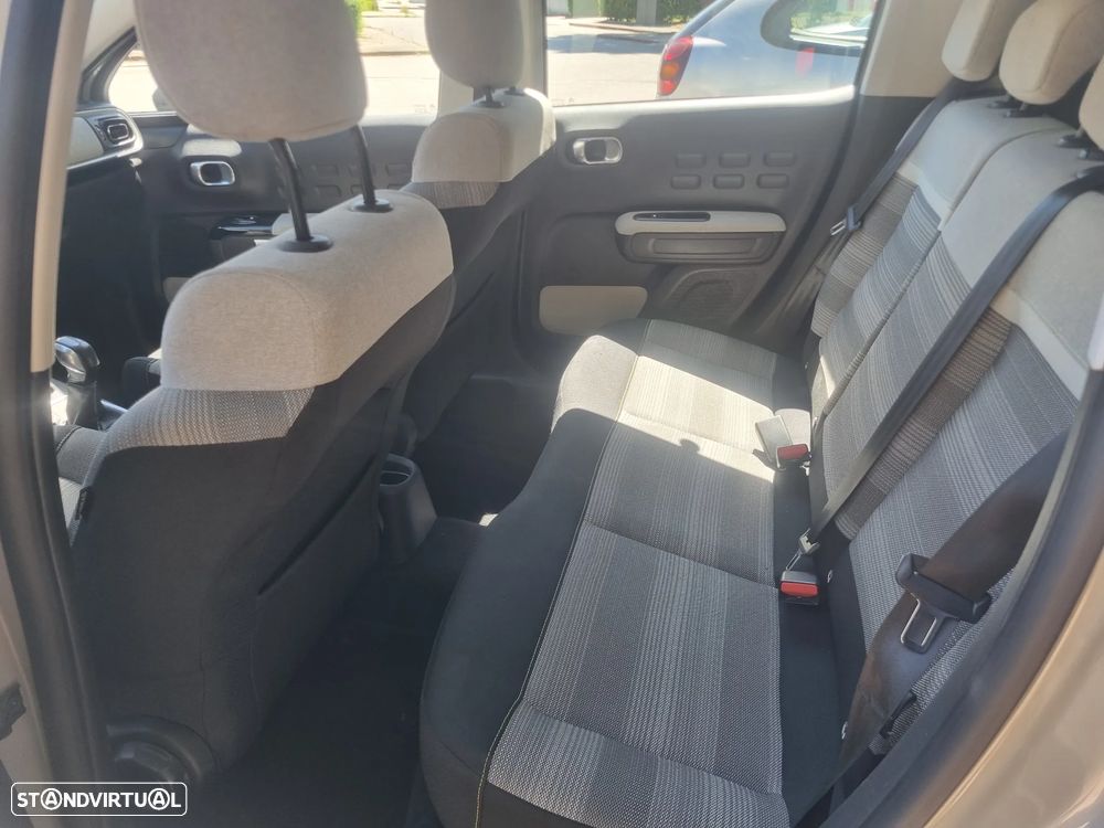 Citroën C3 Pure Tech Shine - 12