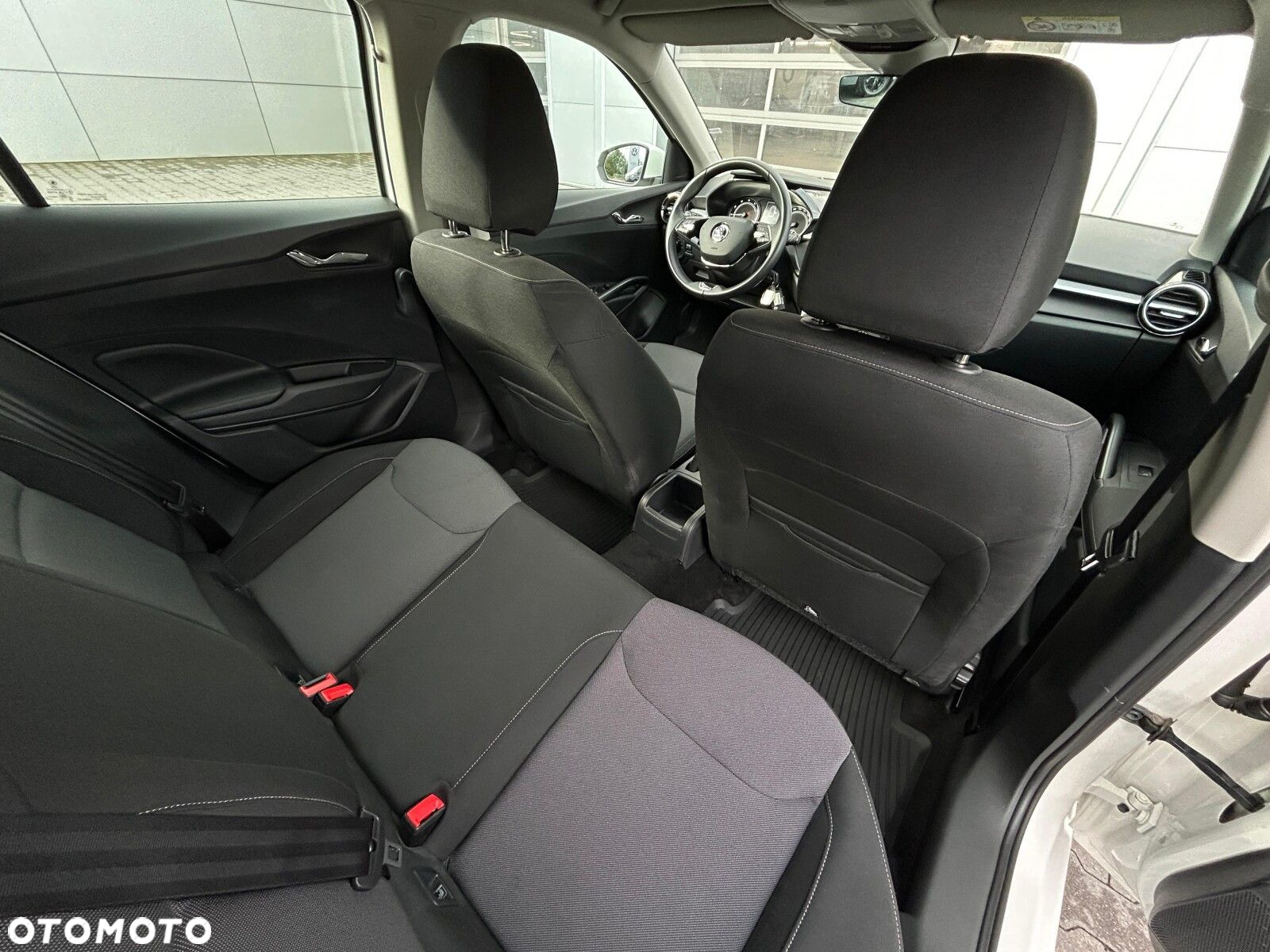 Skoda Fabia 1.0 Ambition - 10