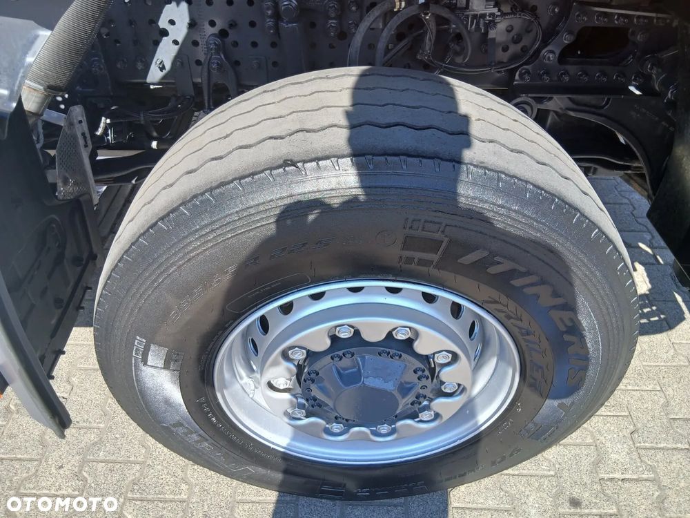 Mercedes-Benz AROCS 1851 4x4 EURO6 - 24