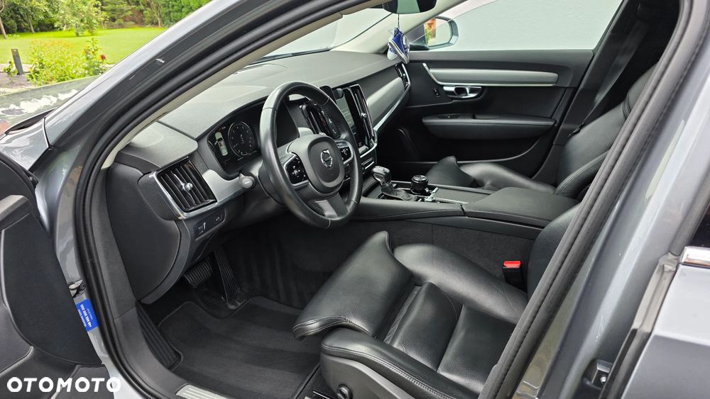 Volvo S90 T5 Momentum - 14