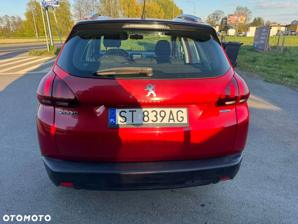 Peugeot 2008 1.2 Pure Tech Allure S&S EAT6 - 5