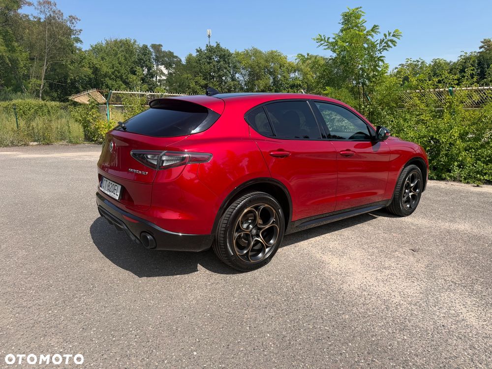 Alfa Romeo Stelvio 2.0 Turbo Intensa Q4 - 6