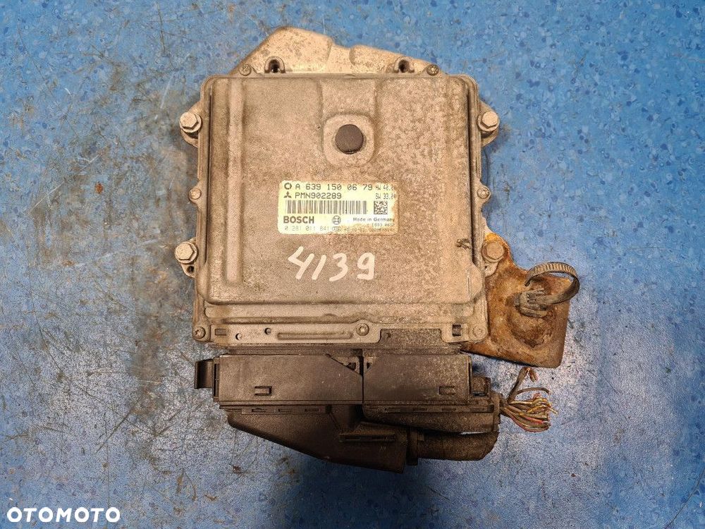 MITSUBISHI COLT VI STEROWNIK SILNIKA 0281011841 OM 639.939 - 1