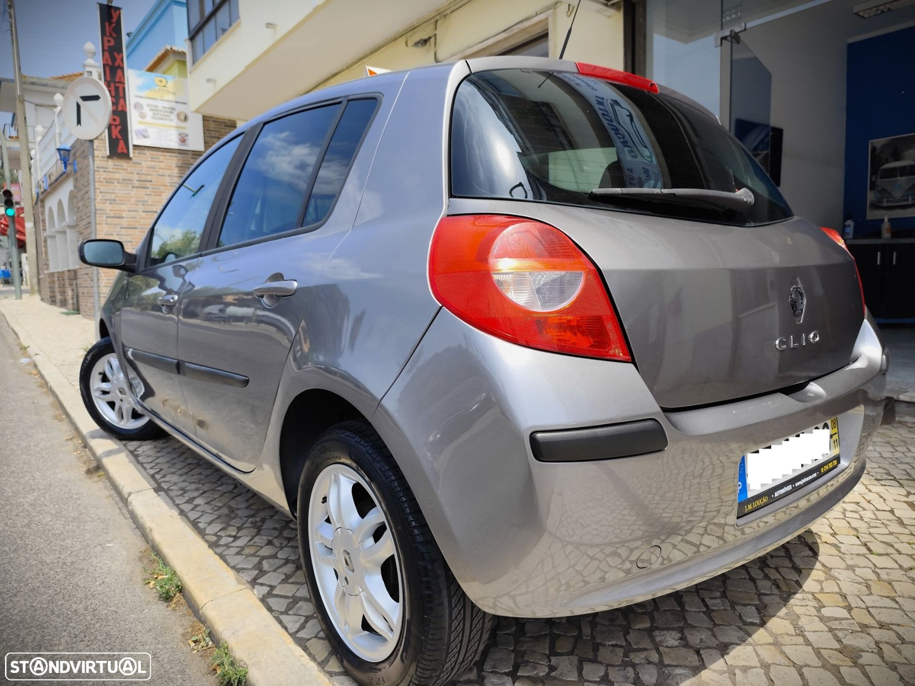 Renault Clio 1.2 16V Dynamique S - 10