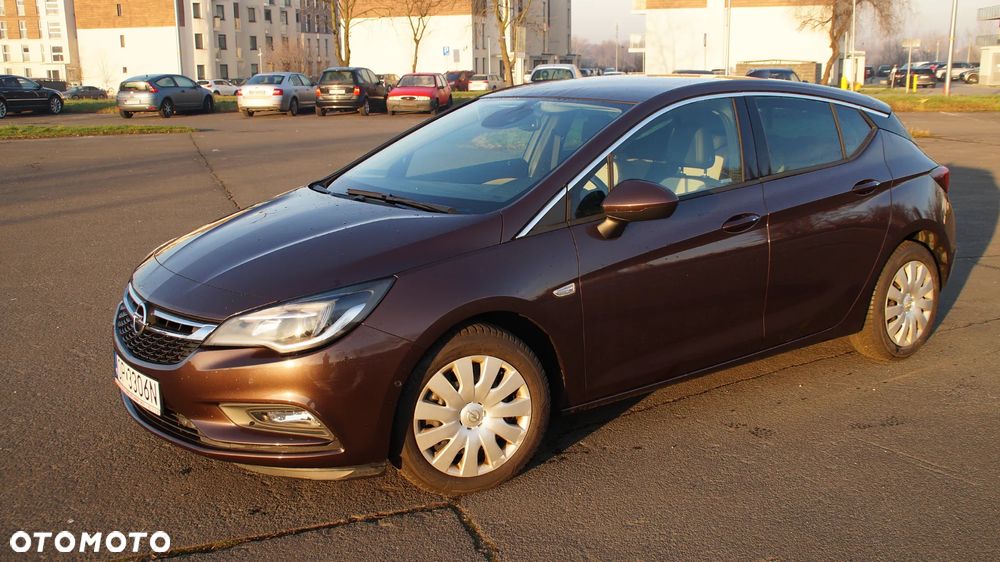Opel Astra V 1.6 T Elite S&S - 1