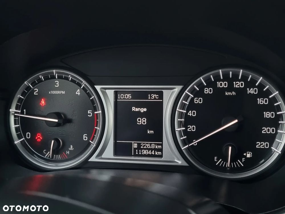 Suzuki Vitara 1.6 DDiS (4x2) Comfort+ - 13