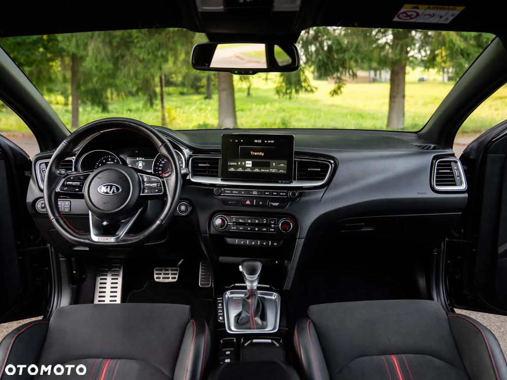 Kia ProCeed 1.6 T-GDI GT DCT - 31
