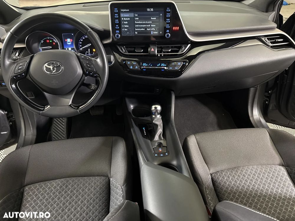 Toyota C-HR - 10