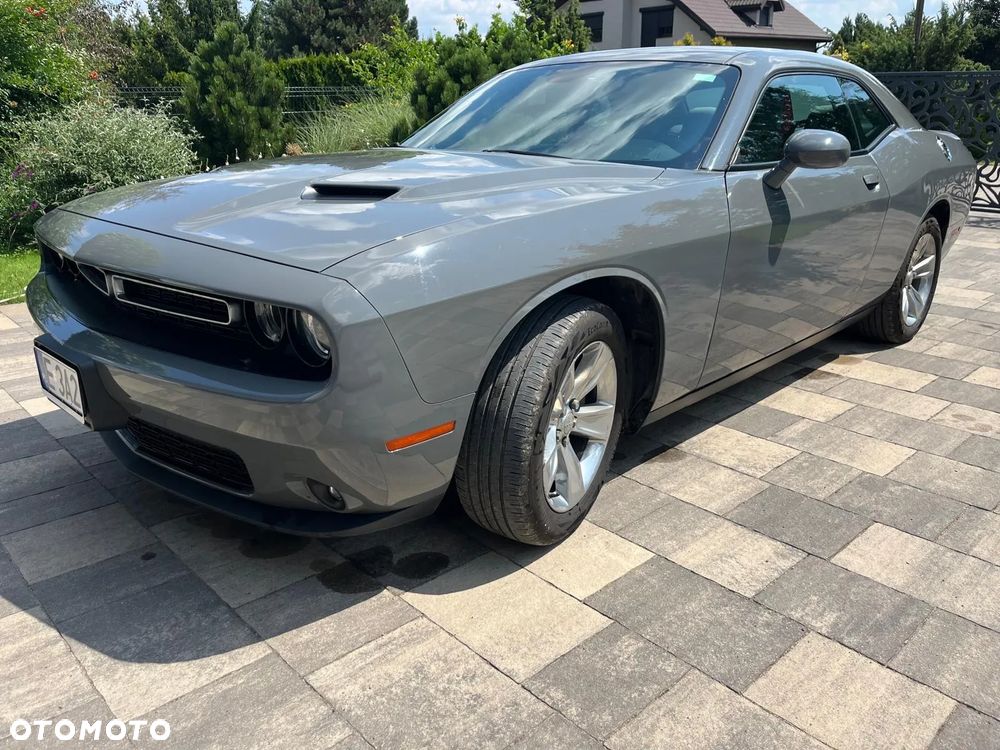 Dodge Challenger 3.6 SXT Plus - 11