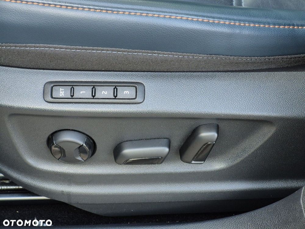 Cupra Ateca 2.0 TSI 4Drive VZ DSG - 19