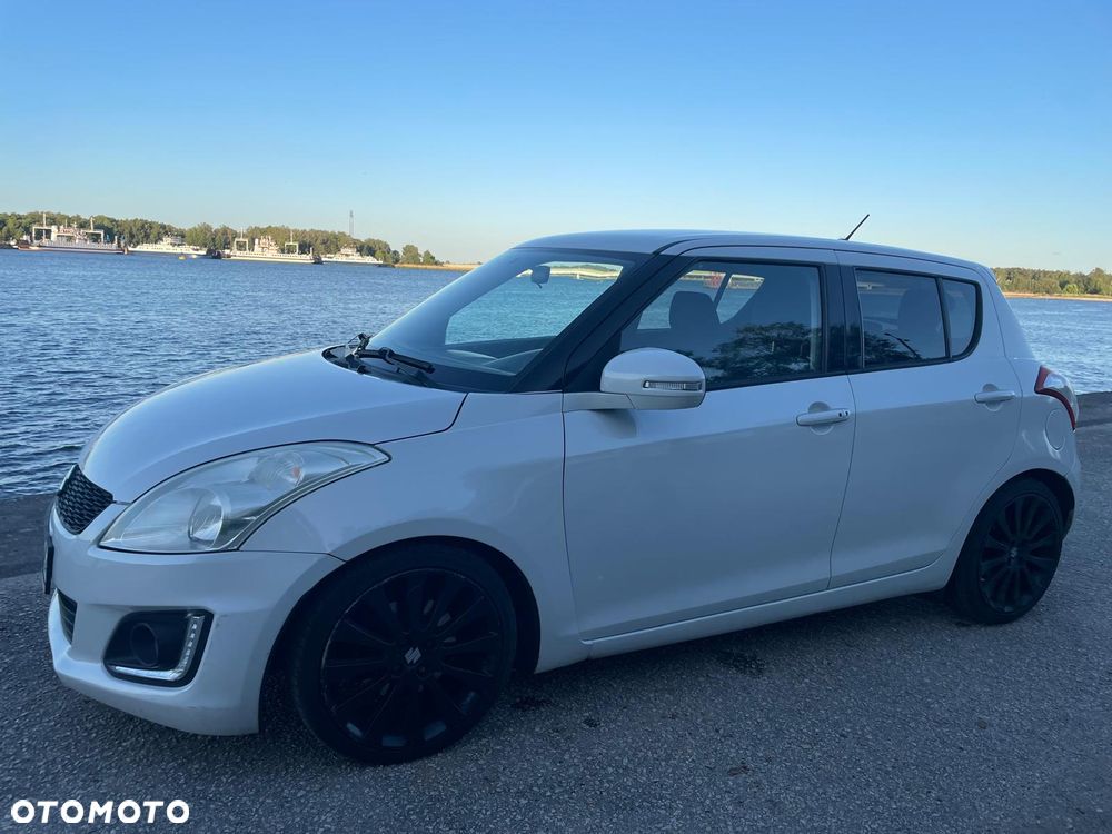 Suzuki Swift 1.2 Premium - 12