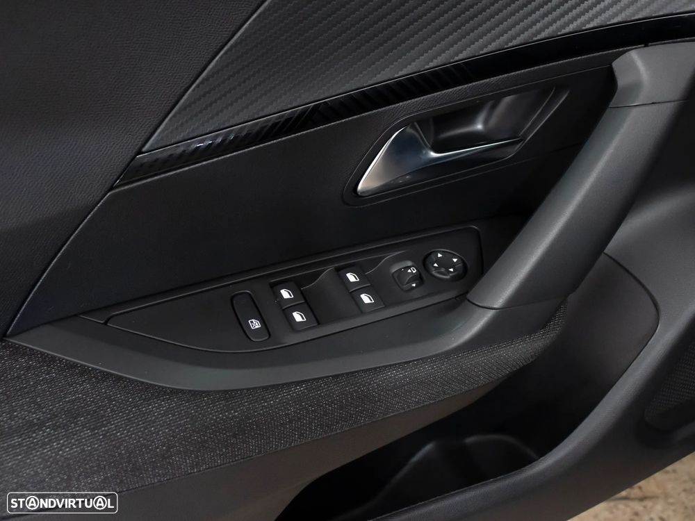 Peugeot 2008 1.2 PureTech Style - 19