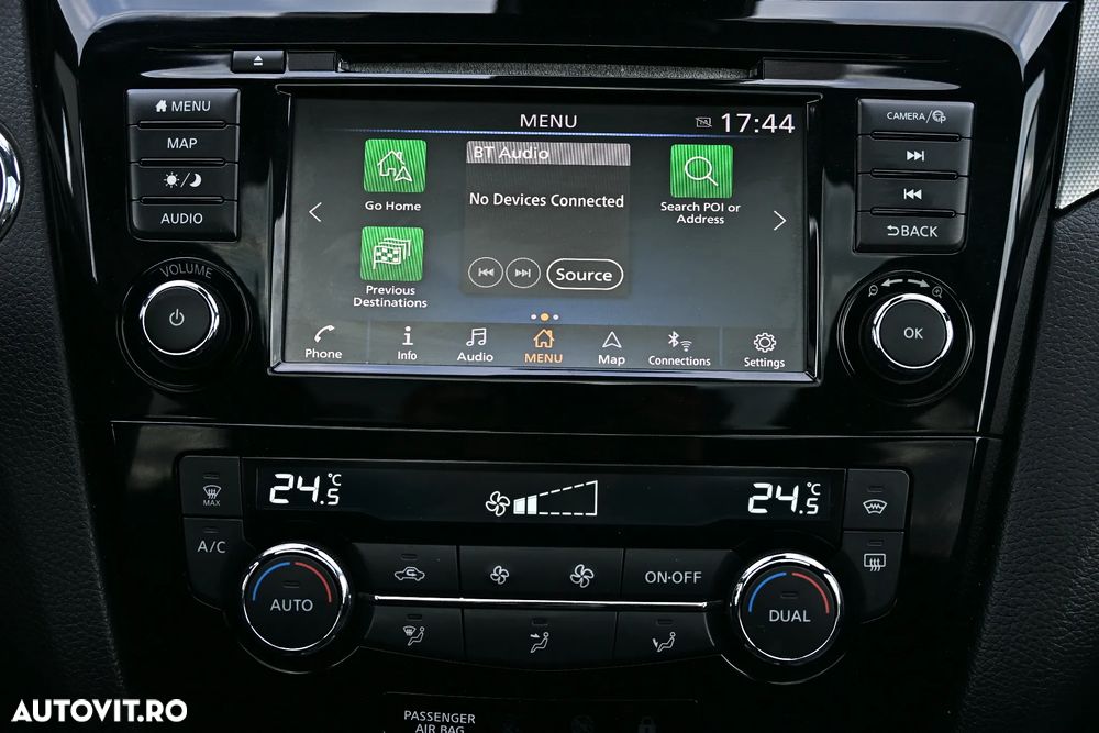 Nissan Qashqai 1.7 dCi TEKNA+ - 16