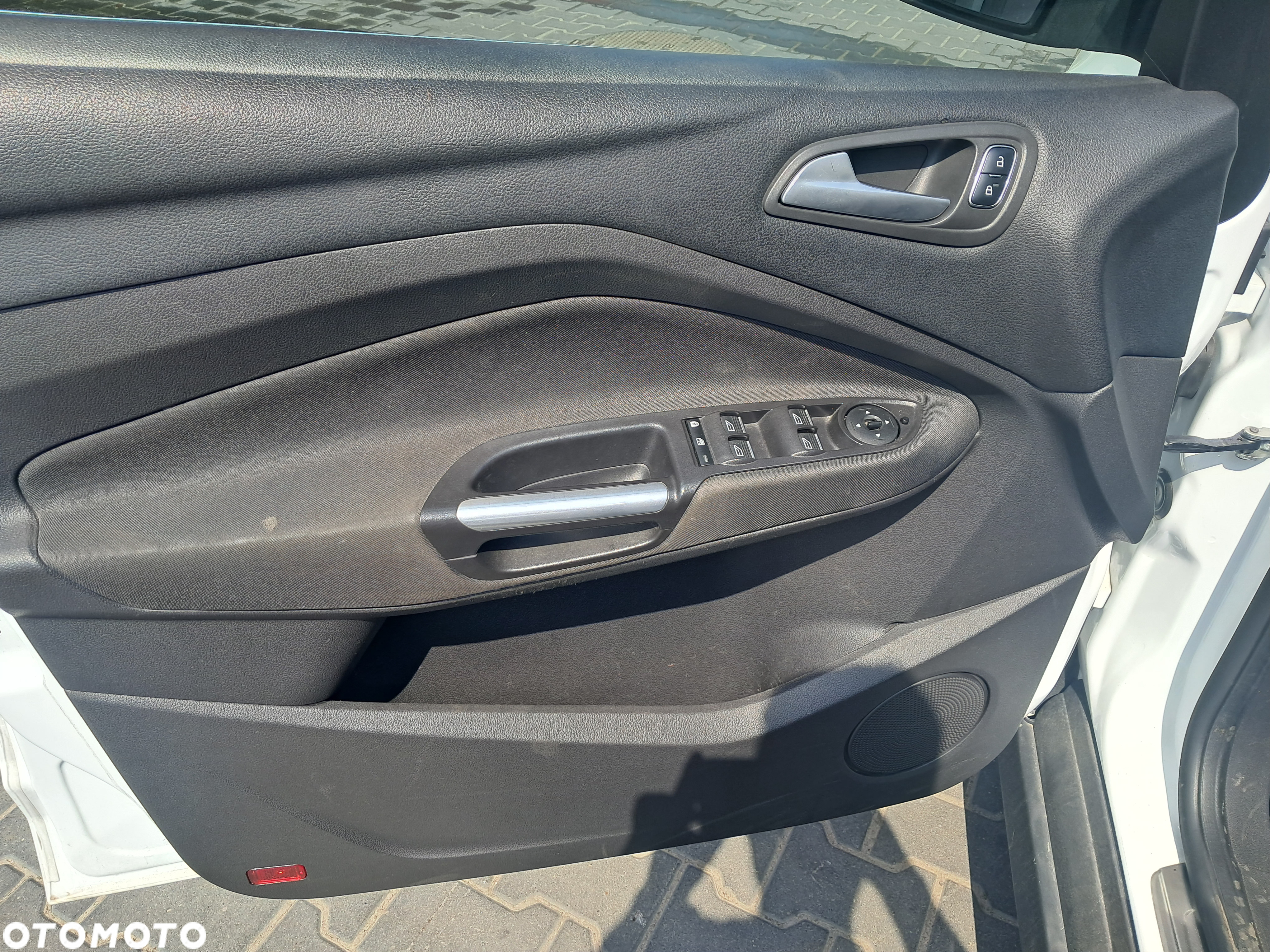 Ford C-MAX 1.5 TDCi Start-Stop-System Titanium - 18