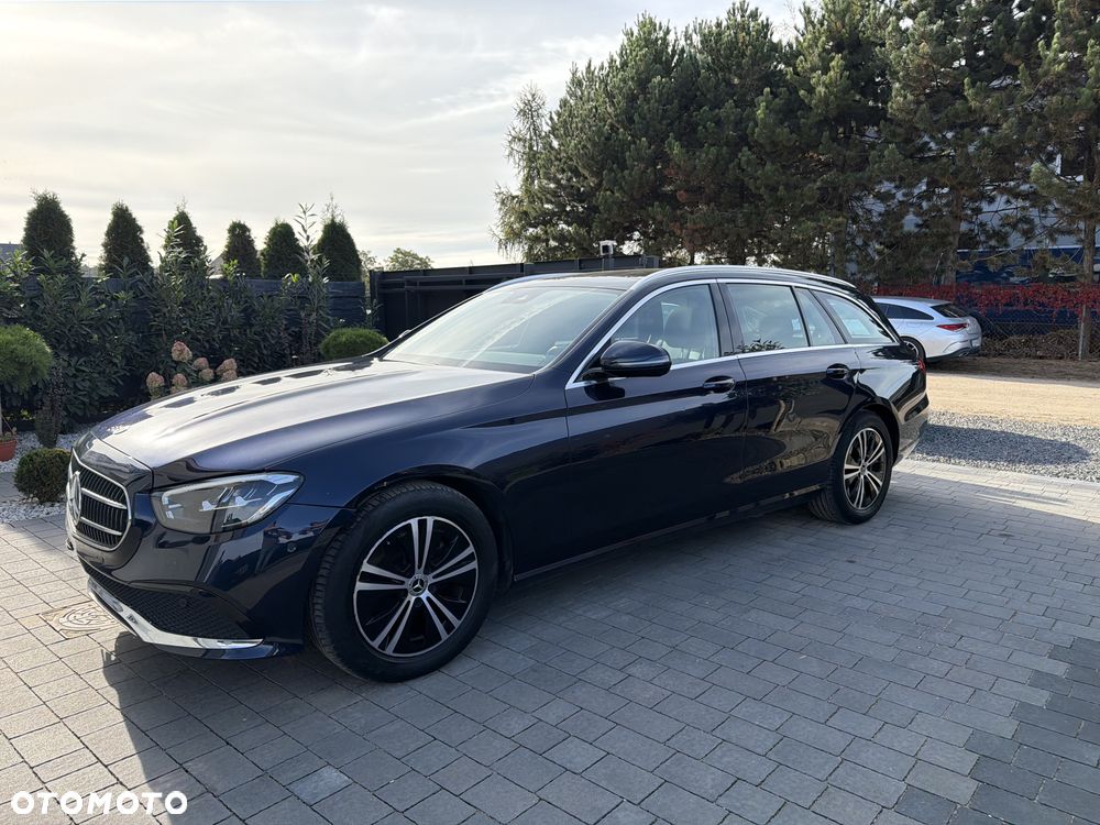 Mercedes-Benz Klasa E 220 d Avantgarde - 12