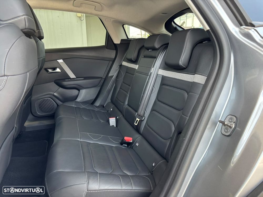 Citroën C4 1.2 PureTech Shine Pack EAT8 - 15