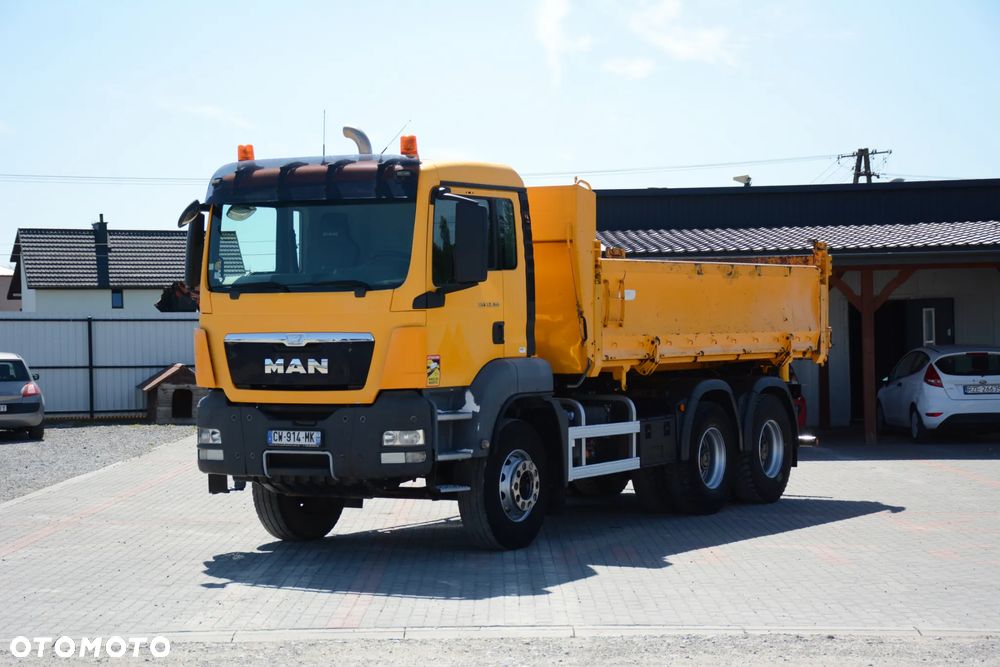 MAN TGS 33.360 / 2013r. / 6x4 / Euro 5 / Niski przebieg / Hydroburta - 9