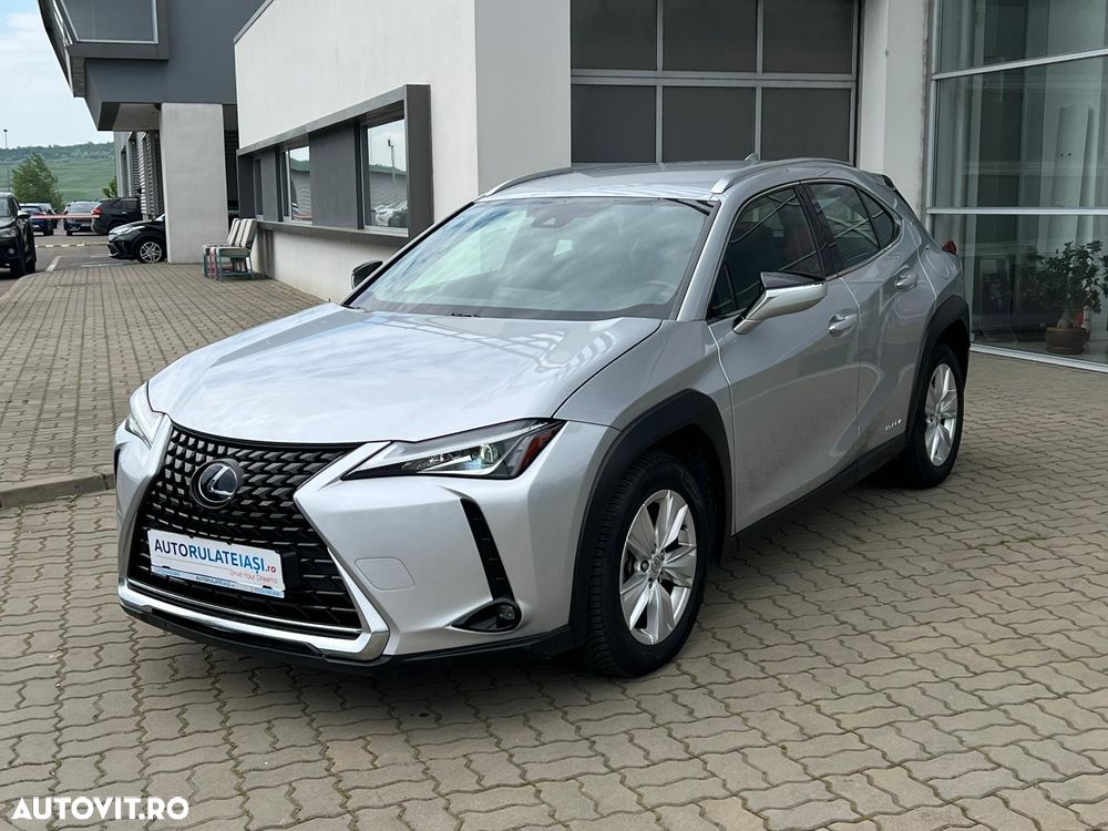 Lexus UX 250h Business Edition - 7