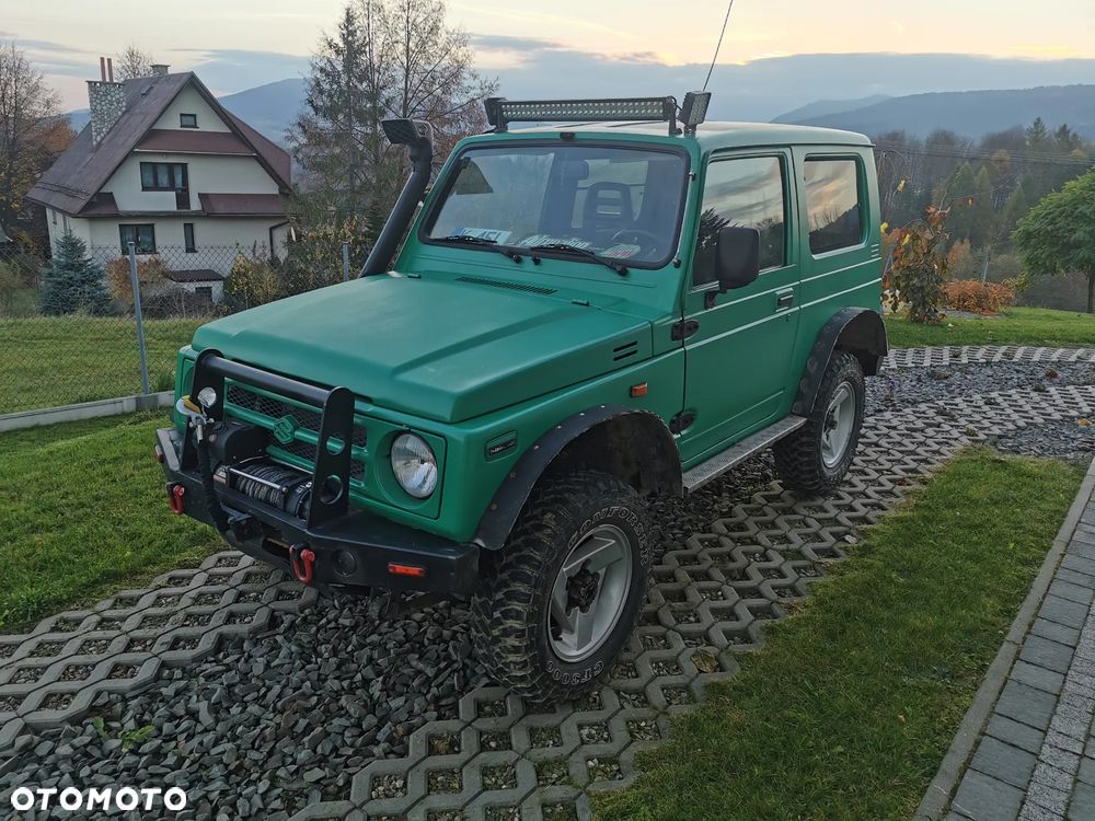 Suzuki Samurai