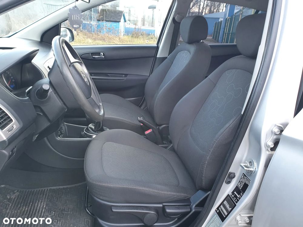 Hyundai i20 1.2 Edition Plus - 22