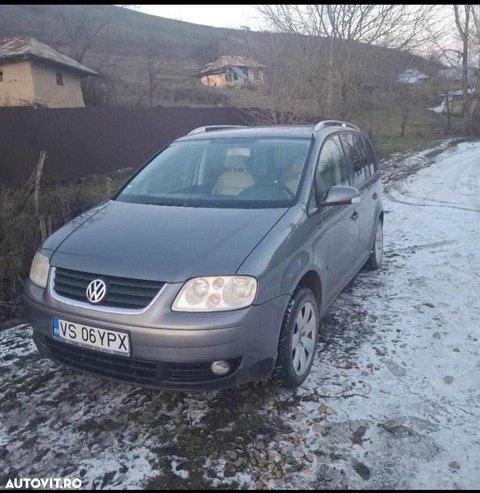 Volkswagen Golf 1.9 TDI Sportline - 8