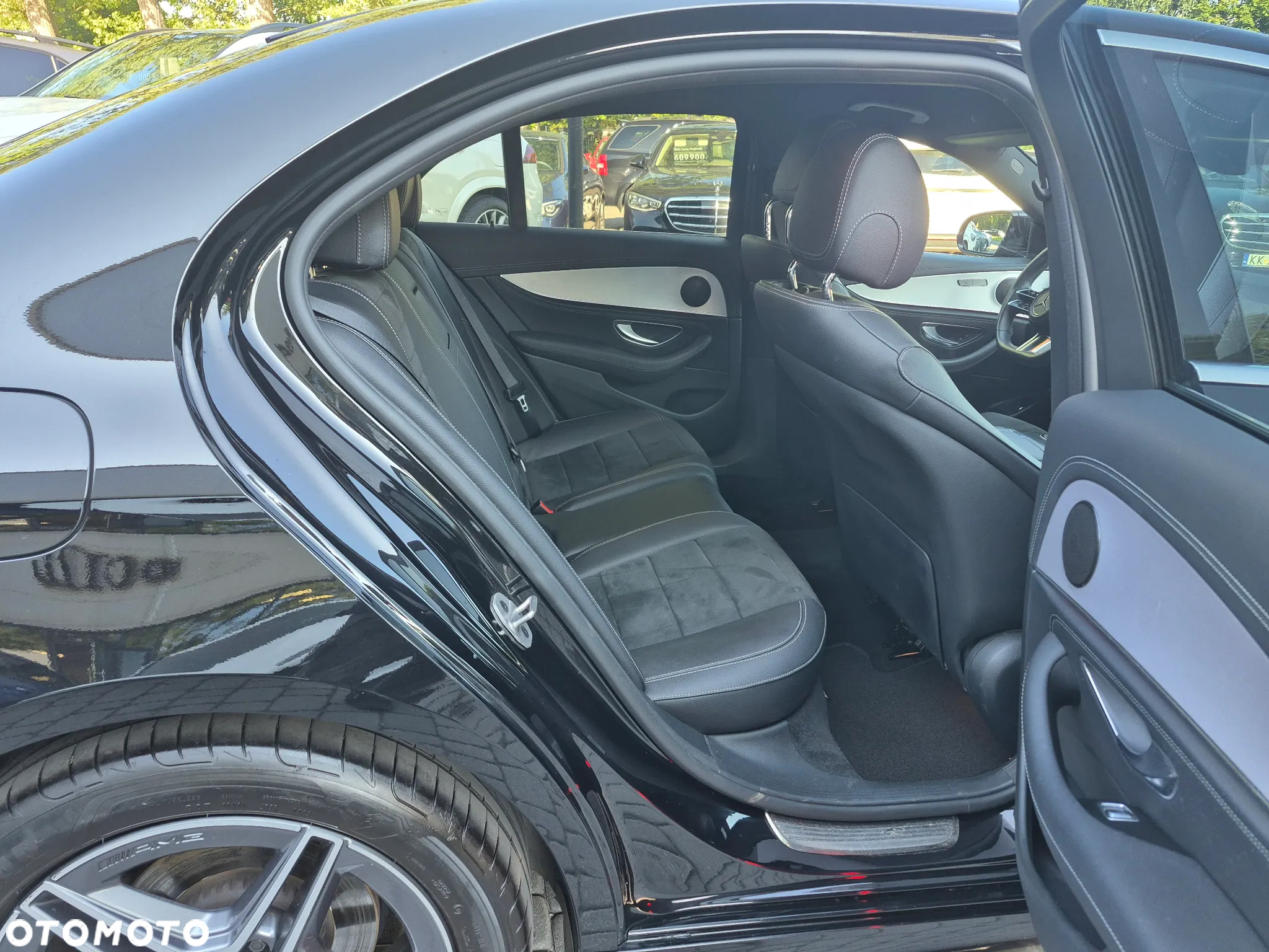 Mercedes-Benz Klasa E 220 d 4-Matic - 30