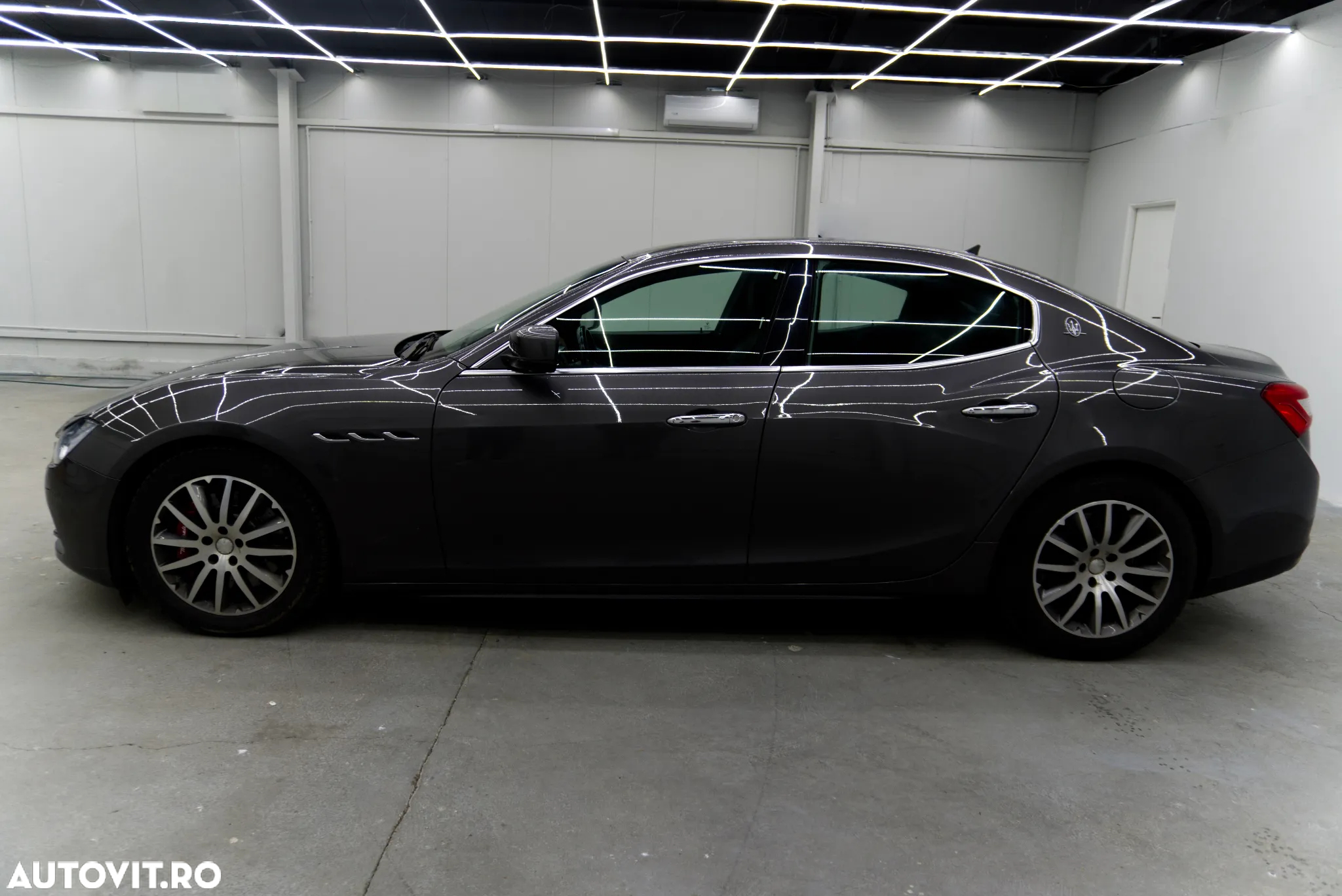 Maserati Ghibli - 4