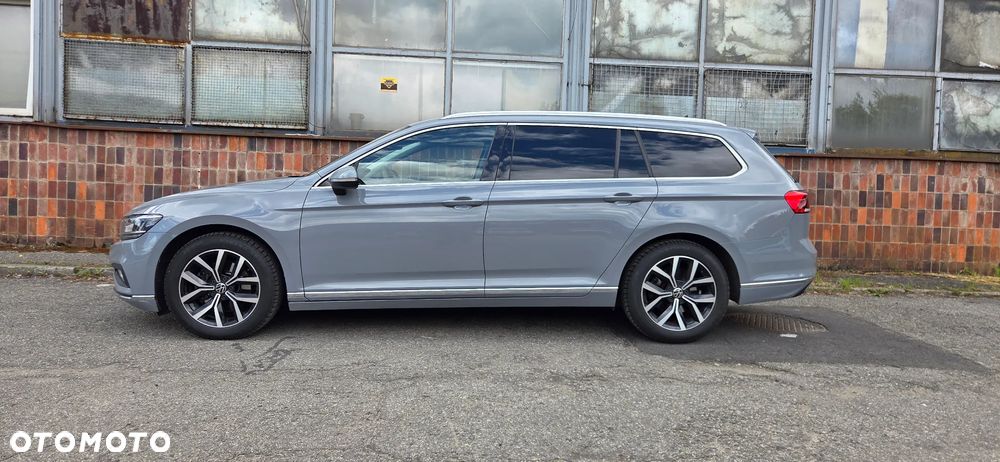 Volkswagen Passat 2.0 TDI Elegance DSG - 3