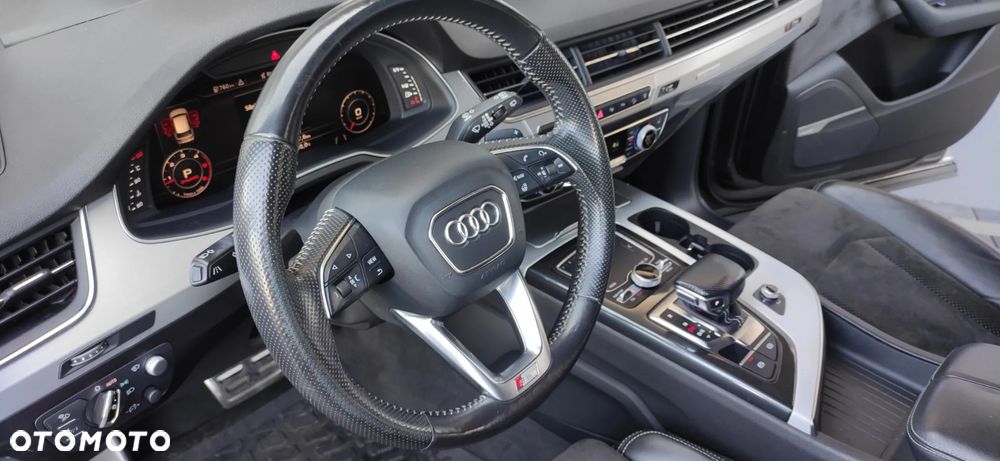 Audi Q7 - 23