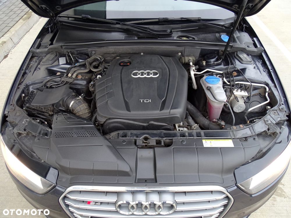 Audi A4 Avant 2.0 TDI 116g DPF Attraction - 22